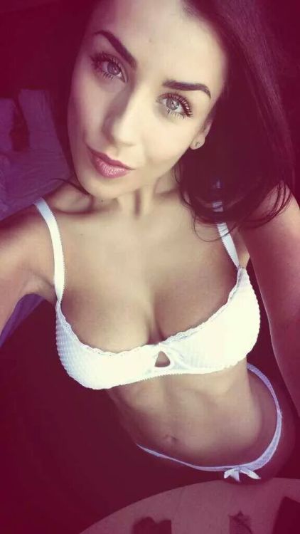 ronburgundy08:Jade laroche