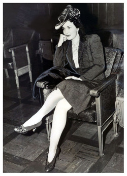 Winner In Court Battle Vintage Photo Dated From September 24 - 1940, Features Rosita