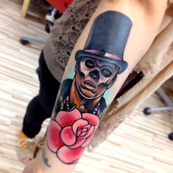 thievinggenius:  Tattoo done by Billy Hay. 