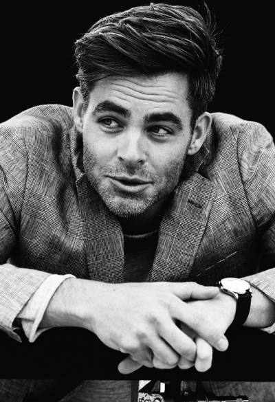 Chris Pine © DuJour