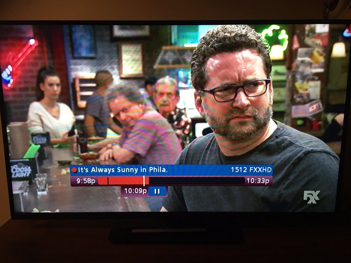 duoachievement:So Burnie was on It’s Always Sunny in Philadelphia tonight and has