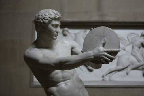 st-augustus-in-the-fields:Chatsworth House: Discus by AJT :-) on Flickr.