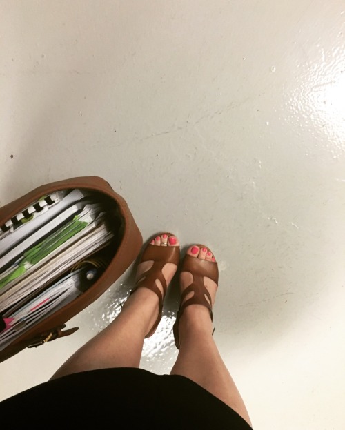 crazysexytoes: blondeshoegirl:  #elevatorwaiting  I would take pictures of them too if I were you. Y