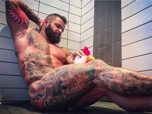 bodybuildermusclecentral:  @bodybuildermusclecentral