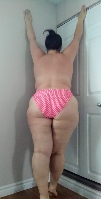 big-tits-wide-hips-deactivated2:This is my beach body in all it&rsquo;s glory,