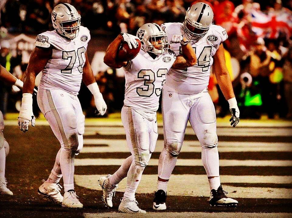 A giant amongst giants! #raiders #washington #oaklandraiders  (at Raider Nation Worldwide)