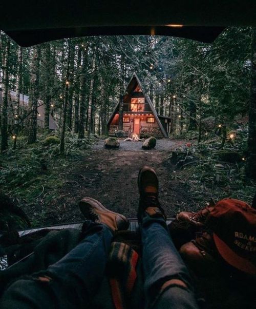 old-moon-astrology: « Taurus x Aquarius »lazy mornings・driving adventures・hot tea・the sm