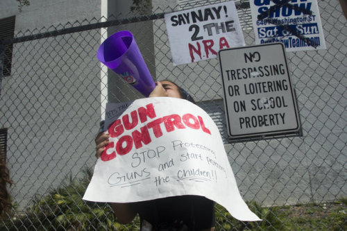 5feet12inches:Florida Teens Protest NRA, USA Politicians, and Racists on Gun Control Huffington