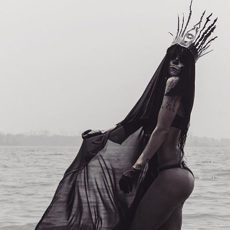 toxicvisionclothing:  When you step up to the cauldron, do you dip your fingers in