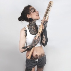 franklolk:  Monami Frost