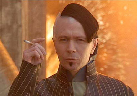 can we talk about how sirius black in harry potter   is also zorg in the fifth element 