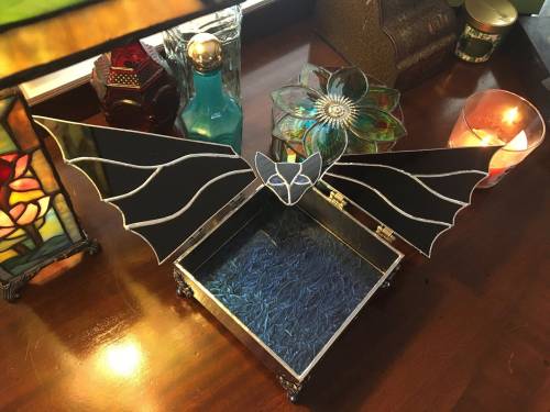 literalliterature: sosuperawesome:Stained Glass Bat Jewelry BoxesThe Glass Hive on Etsy [ID: Several