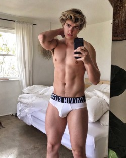 illegalbriefs: Congrats to actor and model