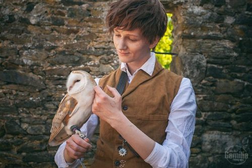 Bring my letter to Miss Goldstein, will you? <3- Newt Scamander shot by Gamilia Owl belongs to Sk
