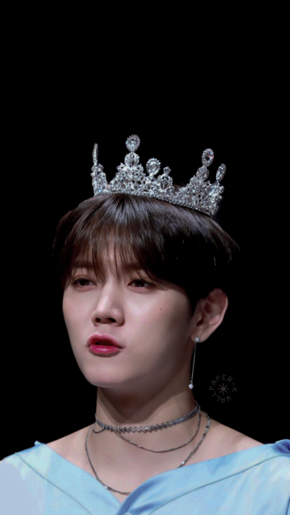 『REN』saved? reblog or like© fantaken owners
