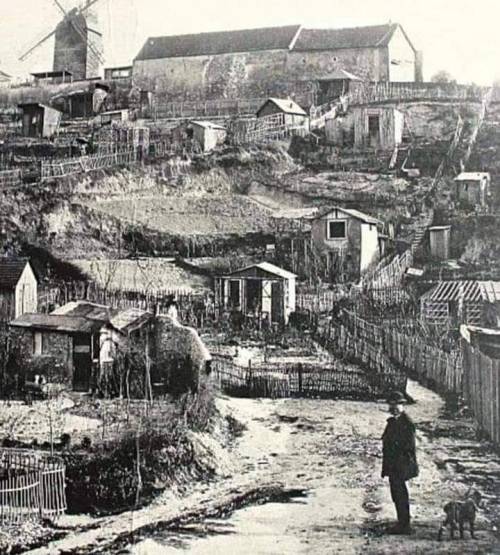 Montmartre, 1900 Nudes & Noises  