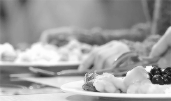 k-everythiing-blog:…Makes me want to protect you.