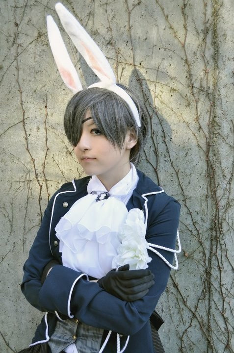 Happy Easter from Ciel~!
Lol sorry it is late, I just came back from sakuracon.
Hope everyone had a wonderful weekend :) Did you find lots of eggs? :D