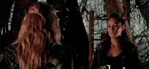 adebnamcareys: Lexa + being a jealous little shit