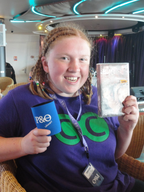 wottbvhs:  The VHS and the Cruise: Trivia Edition.  Because of course a trivia prize needs to win mo