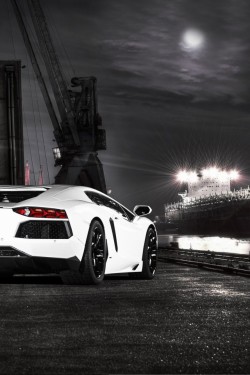 urbanizations:  Lamborghini Aventador 