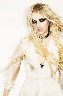 Taylor Momsen