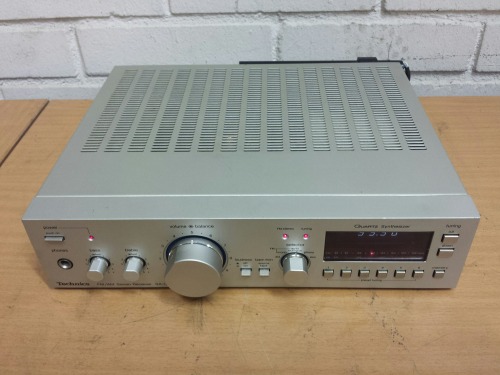 Technics SA-C02 FM/AM Stereo Receiver, 1979