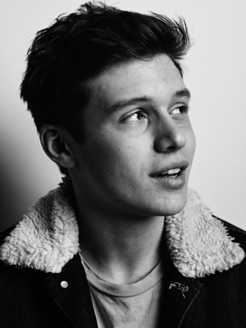 ksubied: nickroubinson:Nick Robinson by Hedi Slimane checking out all new followers x