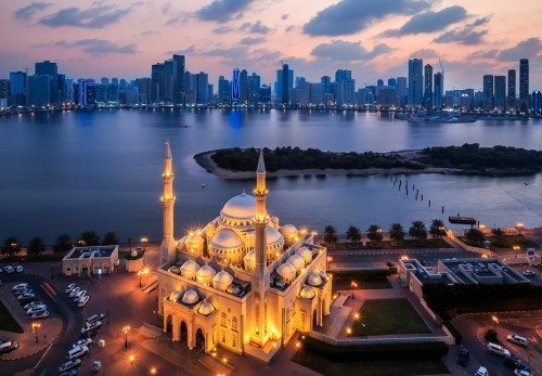 Islamic architecture – al-Noor Mosque in Sharjah, UAE