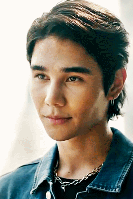 KINNPORSCHE WEEK 2022 - DAY #1 FAVORITE CHARACTER - KIM THEERAPANYAKUL -@kinnporscheweek