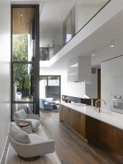 fineinteriors:Moore Park Residence, Toronto by Drew Mandel Architects.