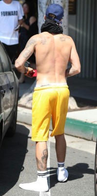 bromancebooty:  Oh biebs