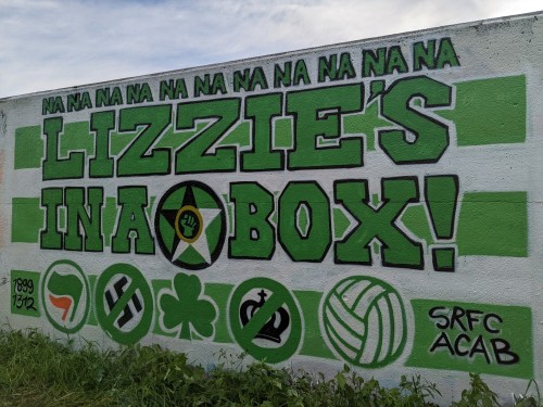 radicalgraff:&ldquo;Lizzie&rsquo;s in a Box!&rdquo;Mural in Meath, Ireland