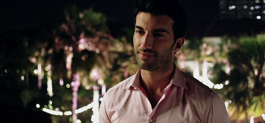 tumblr_p1h9ciWoWb1vkj0gyo2_540.gif