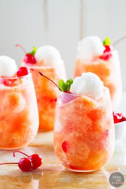 foodffs:  Fruit Freeze Really nice recipes. Every hour. Show me what you cooked!