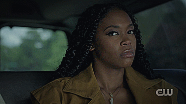 whitefluffyyeti:  Black lightning “Chapter one: birth of blackbird”