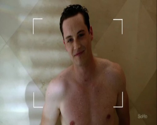 boycaps:  Jesse Lee Soffer having a shower adult photos