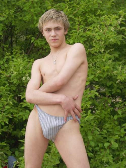 https://ukbriefs.tumblr.com/post/171945148511