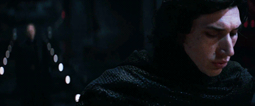 empressrensolo: 1 week of Kylo Ren - Day 3 of 7. ↳ Favorite Kylo Ren Look - Kylo’s look in TFA