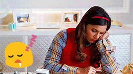beckybloomwood-archived: Mindy Lahiri + emojis (insp)