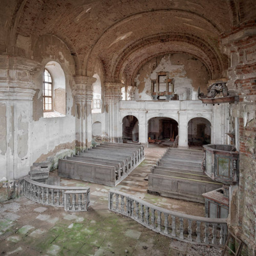 nevver:  Why did you abandon me? Peter Untermaierhofer