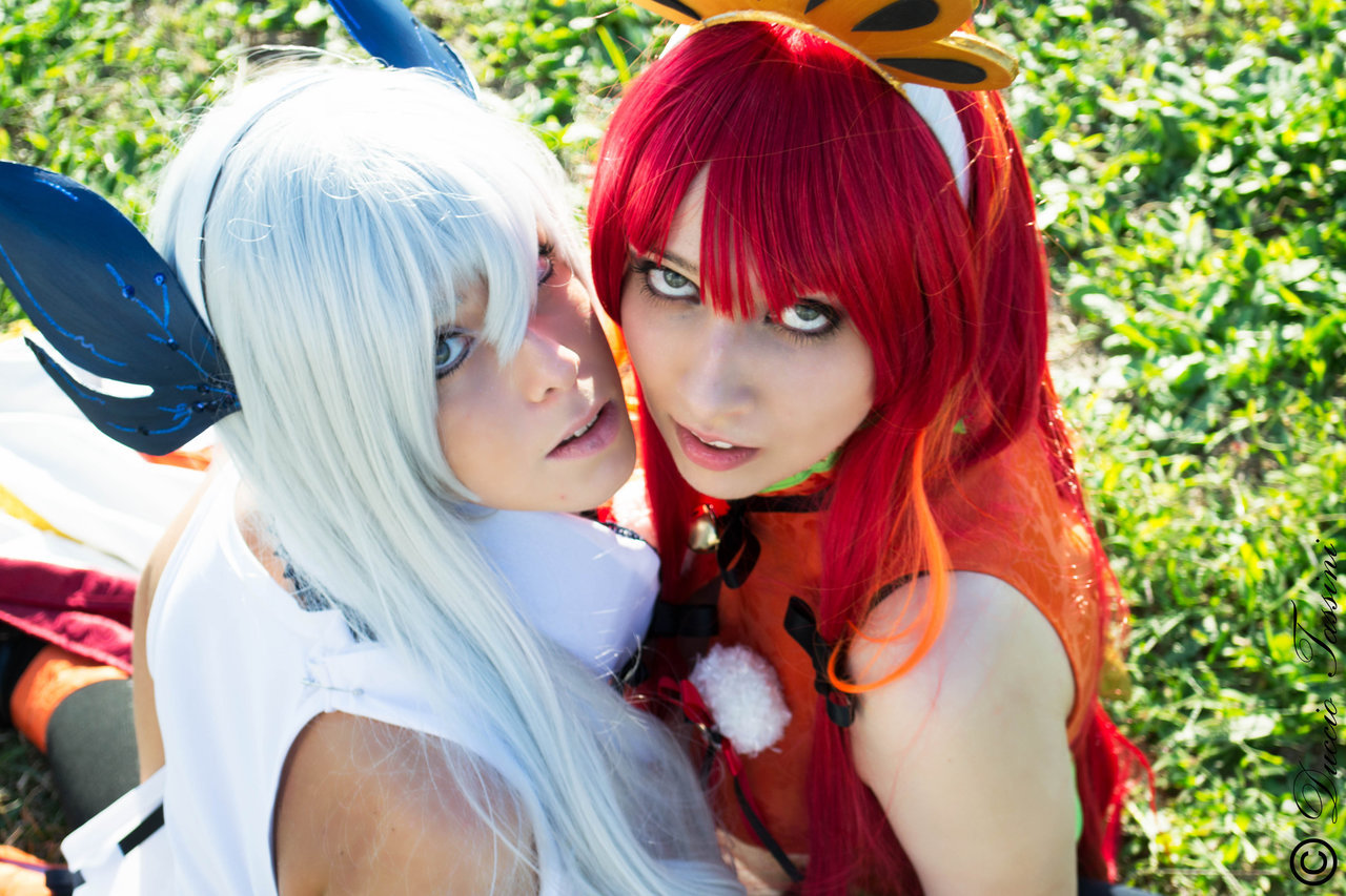 hotcosplaychicks:  Ho-Oh x Lugia from Meruruusa Fan Art Cosplay I by ArashiHeartgramm