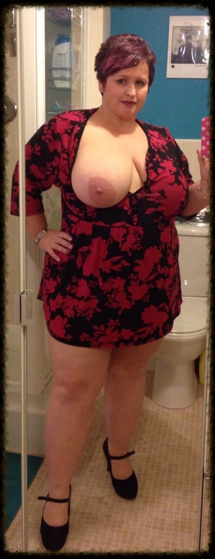 theunknowingwife:  ‘One tit Wednesday’??