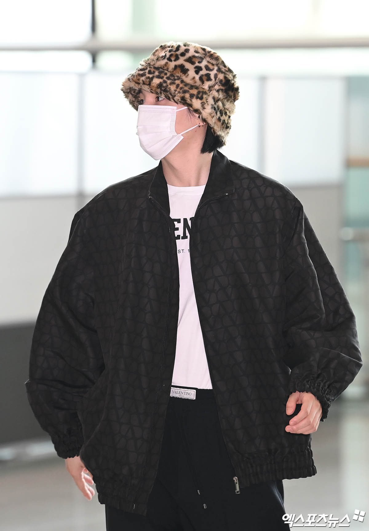 Airport Fashion — Suga - January 10th 2023