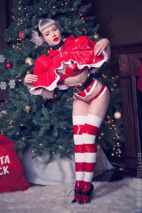 alternative-pinup:  Alternative Pin UpPin Up Twitter