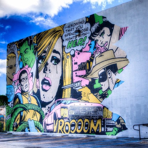 Please tag this post if you know the artist!  #Wynwoodwalls #wynwood #graraffiti #graffitiporn #spra