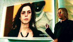 mockingdream-deactivated2014083:  Finnick Odair, right? 