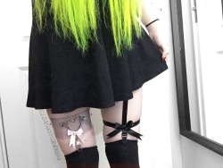 skullxfashion:I need more garters✖️