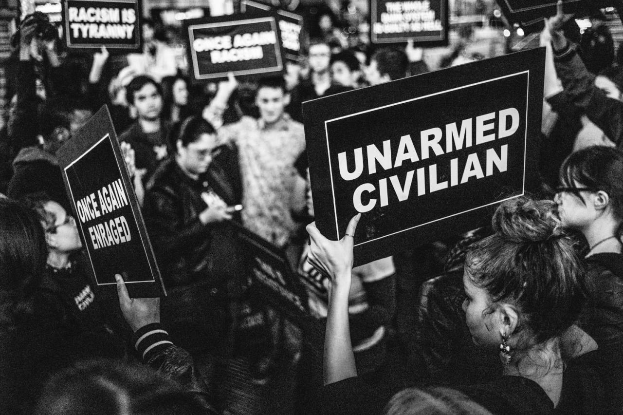 boingboing:  EXCLUSIVE: Photo gallery of Ferguson demonstrators in NYC Photographer