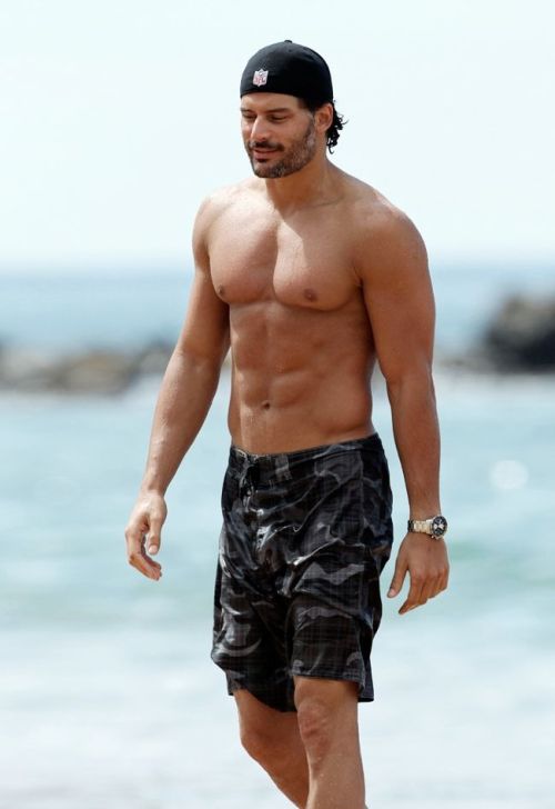 Joe Manganielo - True Blood’s Alcide porn pictures